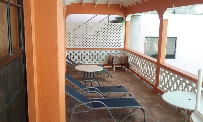 Laborie Apartment | Fabulous Lab 1 Bedroom