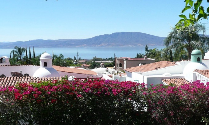 Ajijic House | Fabulous Modern View Property -No stairs-A/C-Gated Community