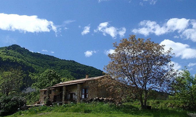 Castellet-les-Sausses House | "Factor" cottage in the area of Fa, perched on a hill