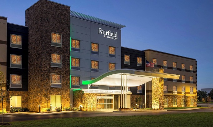Butztown Hotel | Fairfield by Marriott Inn & Suites Bethlehem PA