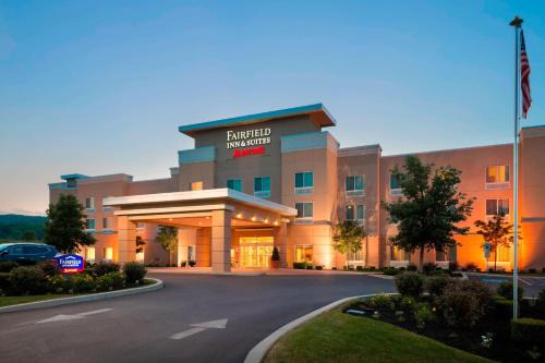 Huntingdon Hotel | Fairfield Inn & Suites Huntingdon Raystown Lake