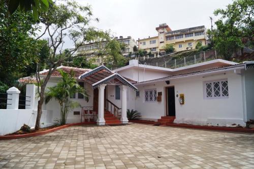 Coonoor Bed & Breakfast | Fairy Glen