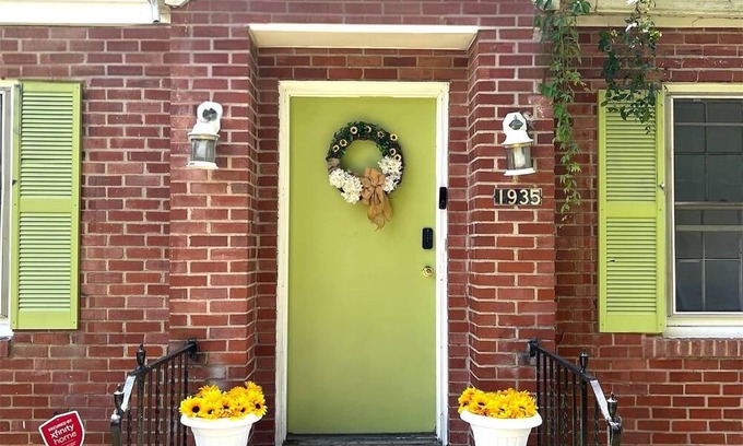 Sylvan Hills House | Fairytale Cottage