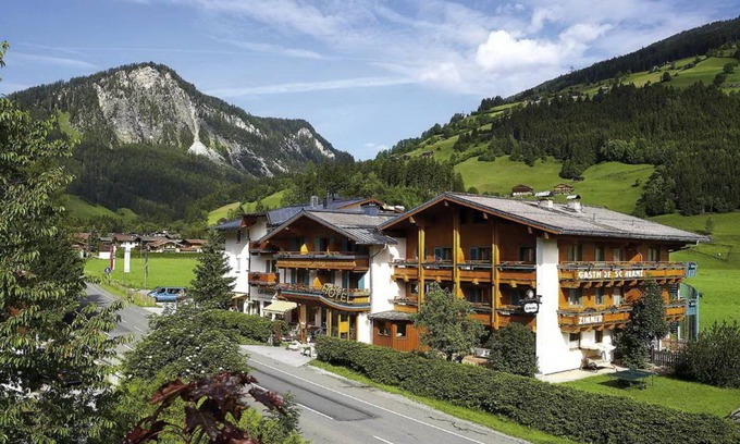 Wald im Pinzgau Apartment | Familiengasthof Schranz