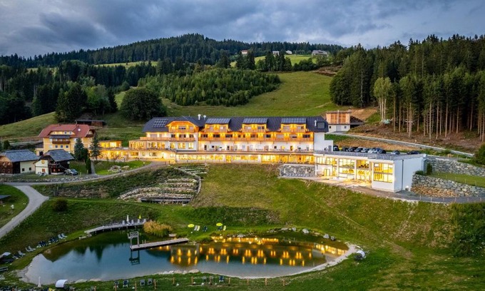 Diex Hotel | Familienhotel Petschnighof
