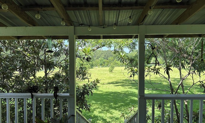 Chatawa House | Family farmhouse in Fair City