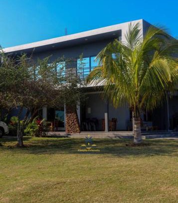 Praia do Bilene House | Family-Friendly Beach House