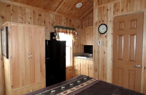 Sundance House | Family-Friendly Cabin Surrounded by Small Town Charm in Sundance, Wyoming