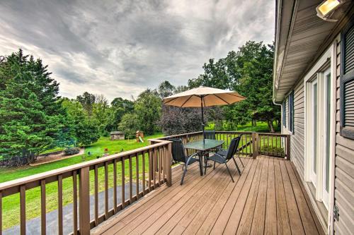 Wagontown House | Family-Friendly Coatesville House with Fire Pit