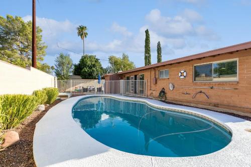 Tucson House | Family-Friendly Desert Oasis home