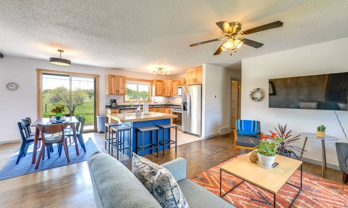 Lander House | Family-Friendly Lander Home Rental: Yard, Patio!