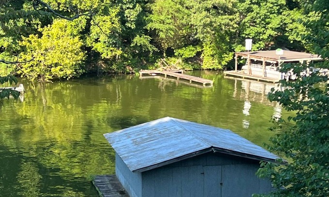 Rogersville Cabin | Family Friendly River Cabin! Bring the boat!