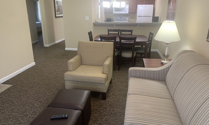 Berkeley House | Family friendly vacation you don't want to miss! 4BDR townhome sleeps 12!