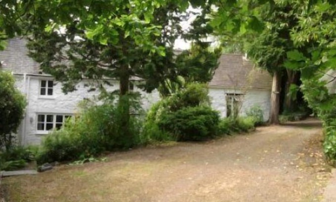 Machynlleth House | Family Holiday Cottages Ty Poeth In The Country