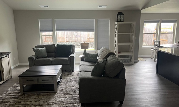 Roseburg House | Family home