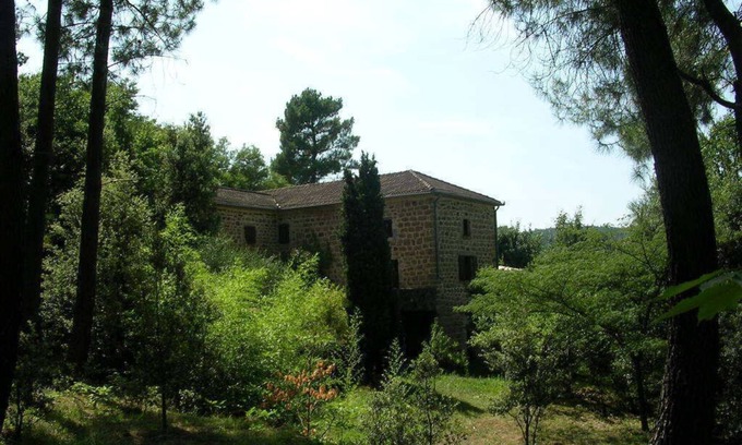 Les Salelles House | Family home with character