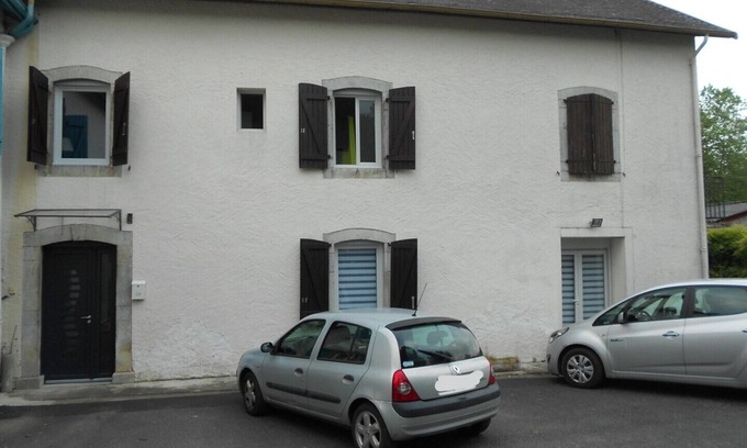Idaux-Mendy House | Family house in a small village in the Basque Country