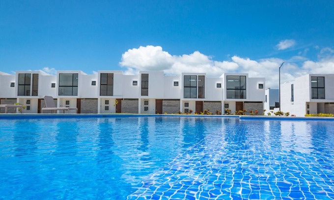 Valle Dorado House | Family House In Quiet Gated Community with Pooln15 min from Nuevo Vallarta Beach