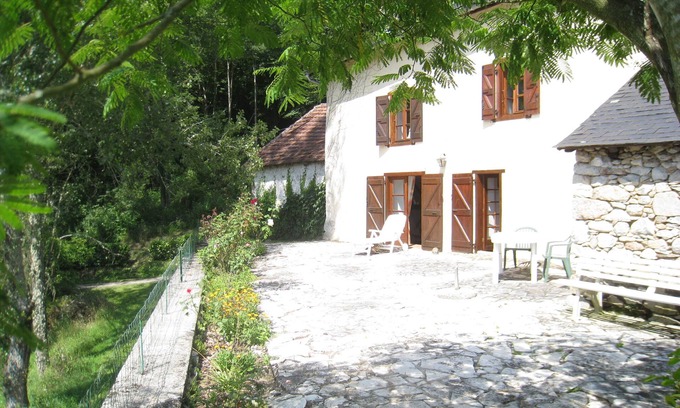 Seix House | Family house surrounded by nature, facing Mont Valier