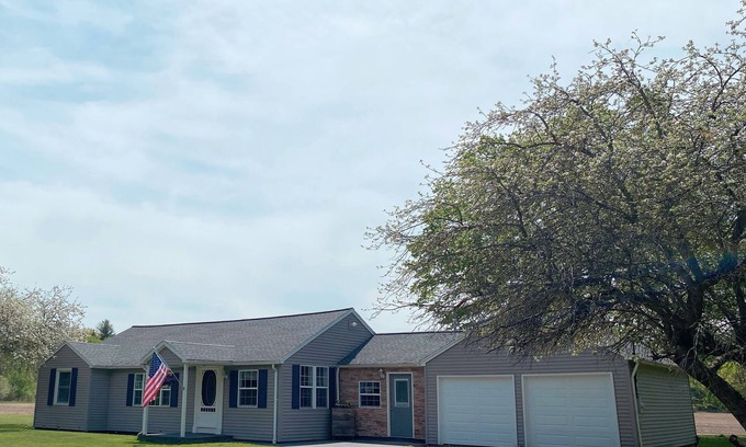 Jamestown House | Family & pet friendly home with yard - 5 minutes from Chautauqua Lake!