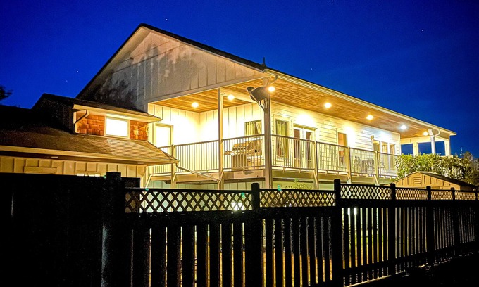 Dunes City House | Family Retreat Lake Home - Boat House - 3 Miles to Pacific Ocean
