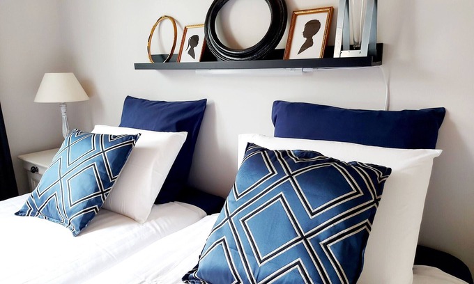Fromentieres Bed & Breakfast | Family suite with 2 bedrooms, breakfast included, private lounge, near Laval and Château-Gontier