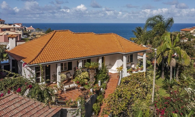 Ponta Delgada Cottage | Family vacations in the north of the island, Casa dos Terços