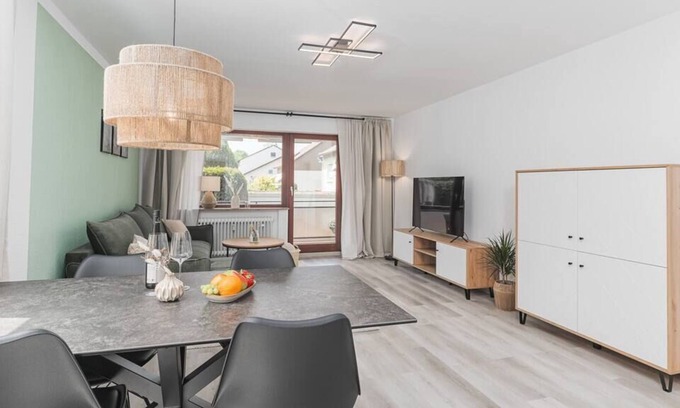 Bittenfeld Apartment | Fantastic apartment with balcony & parking space