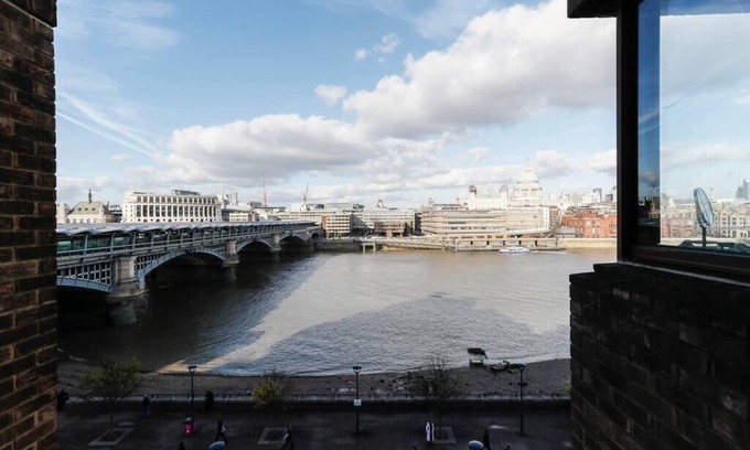 South Bank Apartment | Fantastic flat with views over River Thames