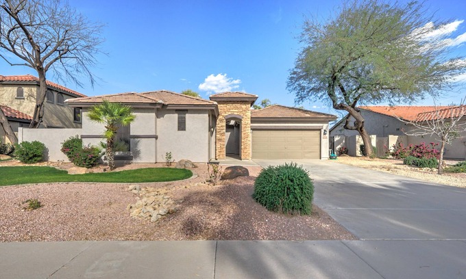 Gilbert House | Fantastic Gilbert Location with Lovely HEATED/CHILLED Pool and Spa on Greenbelt!