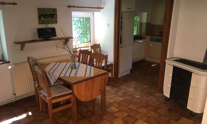 Stadland House | Farm vacation at the North Sea, with terrace and hobby room