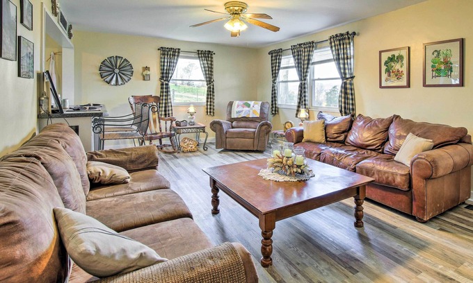 La Follette House | Farmhouse: Close to Norris Lake & ATV Trails!