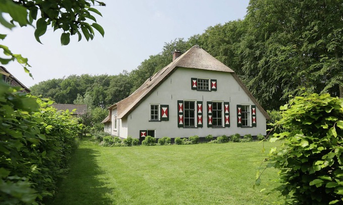 Municipality of Utrechtse Heuvelrug Other | Farmhouse in Doorn near Utrechtse Heuvelrug
