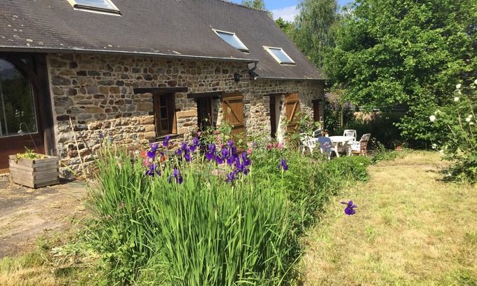 La Chapelle-Erbree House | Farmhouse in the countryside near the Haute Vilaine lake