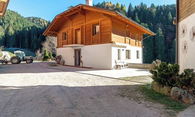 Lauregno Other | Farmhouse 'Innerjerberhof Sunnseit' with Mountain View, Shared Terrace and Wi-Fi
