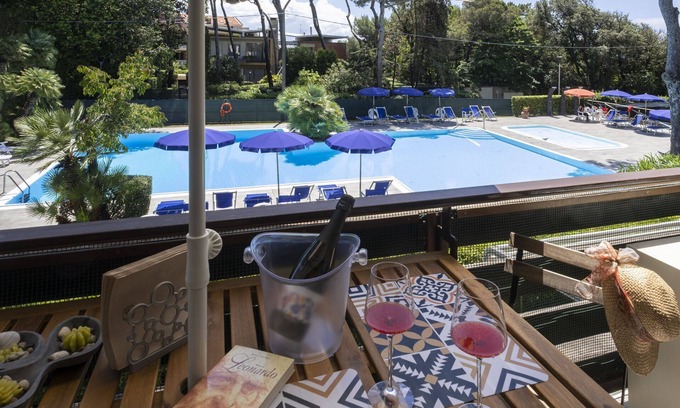 Castiglioncello Apartment | Fattoria nel Parco - F2 Monolocale con terrazza -tipo E