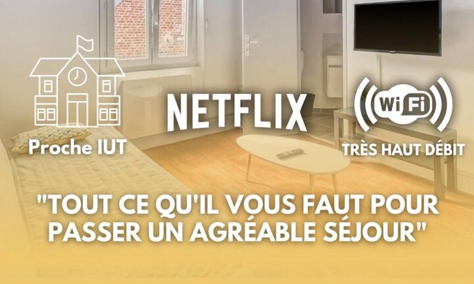 Saint-Quentin Apartment | Faubourg d'Isle 3 Cozy Studio near IUT station