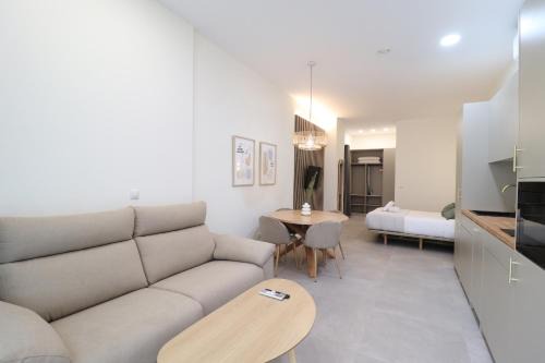 Patraix Apartment | Favara Flats by Concept