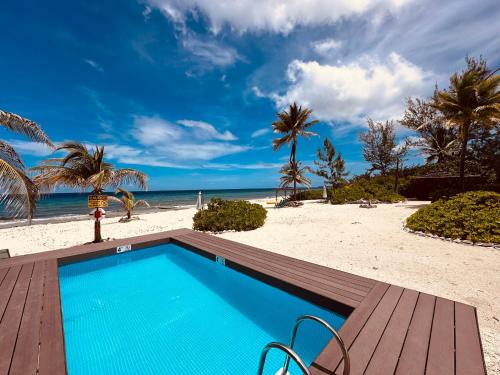 Tibbett's Turn Villa | Featherstone Estate, Cayman Brac