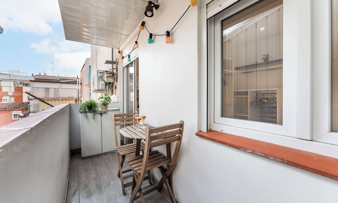 Cornella de Llobregat Apartment | Feel Welcome Barcelona Smart Flat
