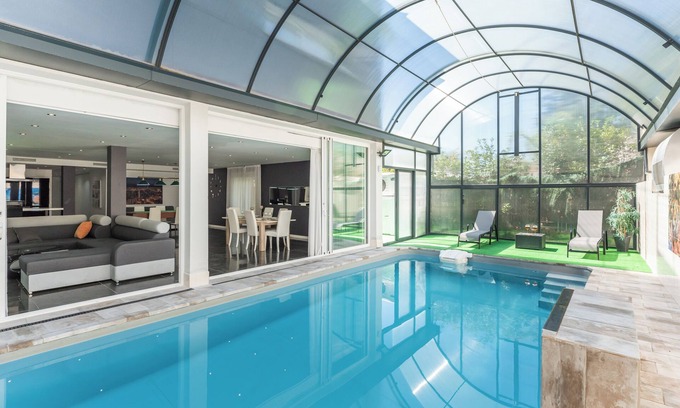 Sitges Villa | Feel WelcomeBarcelona Beach Luxury Villa