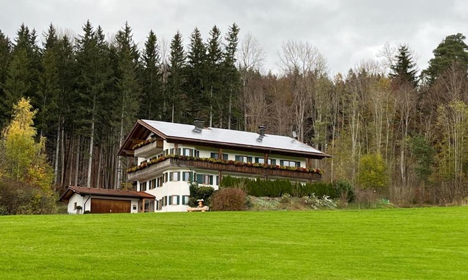 Kaufbeuren Apartment | Ferienhaus am Wald