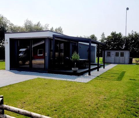 Twist House | Ferienhaus Aurora, Sauna, familienfreundlich, angeln