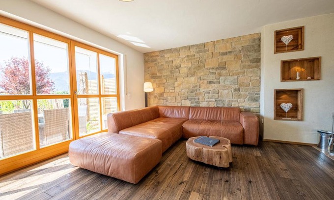 Sonnenbichl House | Ferienhaus „Adlerhorst“ eignet sich ideal für die ganze Familie
