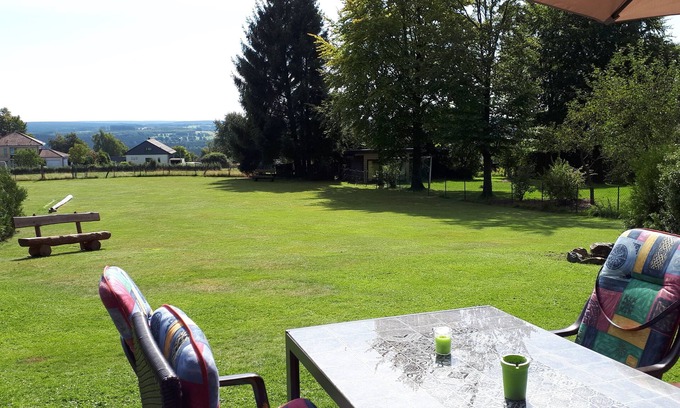 Mutzenich House | Ferienhaus Eifelduo, 13, Traumblick, Familie, Hunde, Eifelsteig, Biken, Wandern