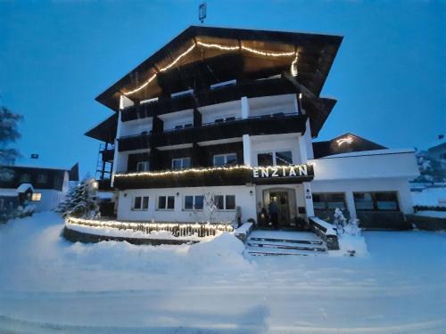 Pragraten Apartment | Ferienhaus Enzian
