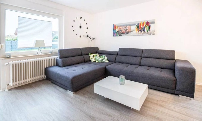 Berumbur House | Ferienhaus Wacholder is located in Berum and is the ideal accommodation for a relaxing vacation.