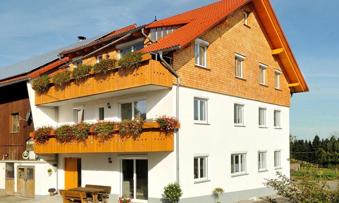 Lindenberg im Allgaeu Hotel | Ferienhof Bitschnau