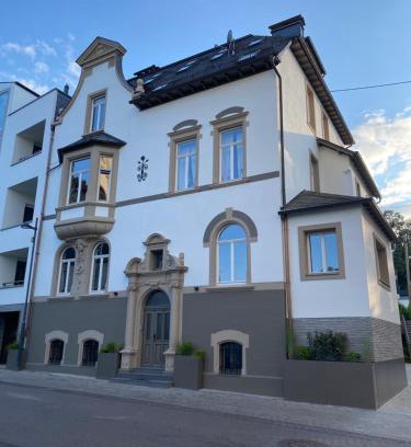 Wadern Apartment | Ferienwohnung Äskulaphof