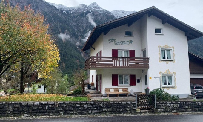 Innerbraz Apartment | Ferienwohnung 1 - Haus Angelika
